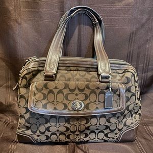 ⚫️ COACH Shoulder Bag ⚫️